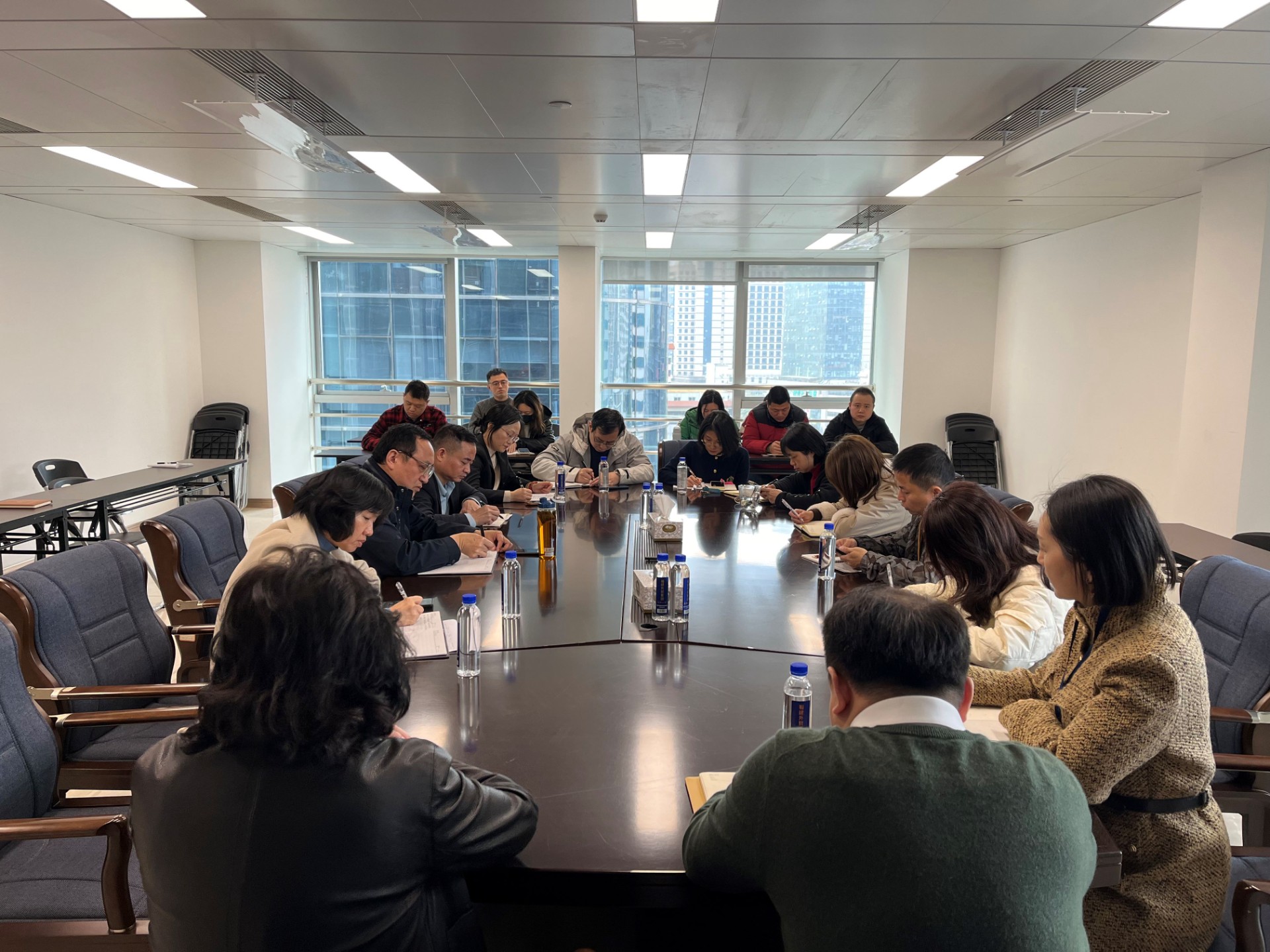 江公司召開清理逾期賬款推進會暨業(yè)務交流會.jpg
